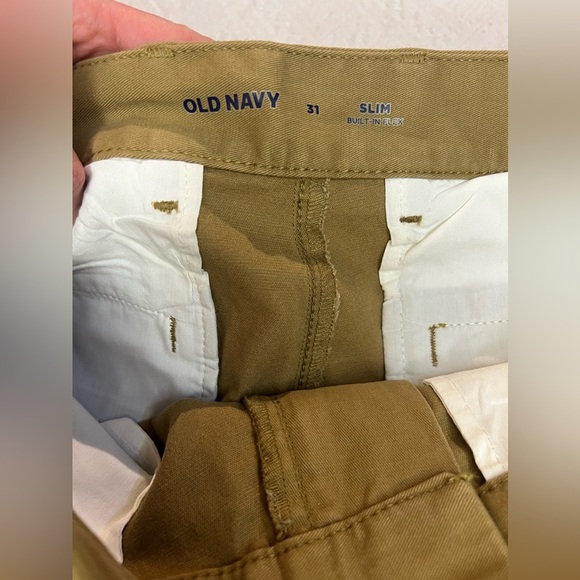 Old Navy Men’s Slim Built in Flex Chino Shorts, size 31, NWT! - Picture 5 of 9